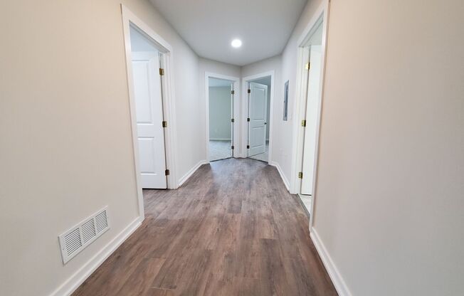 2 beds, 1 bath, 1,088 sqft, $1,200, Unit Apt 121