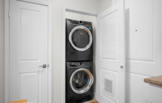 6938 LAUREL CYN BLVD