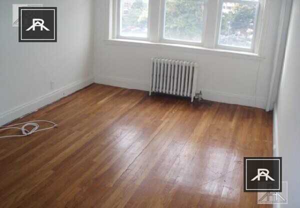 1822 COMMONWEALTH AVE