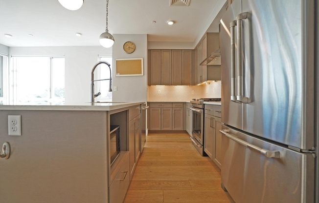 2 beds, 2 baths, 1,063 sqft, $4,000, Unit 303