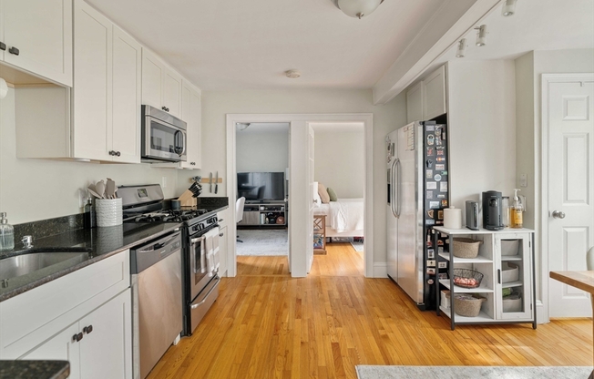 229 HURLEY ST
