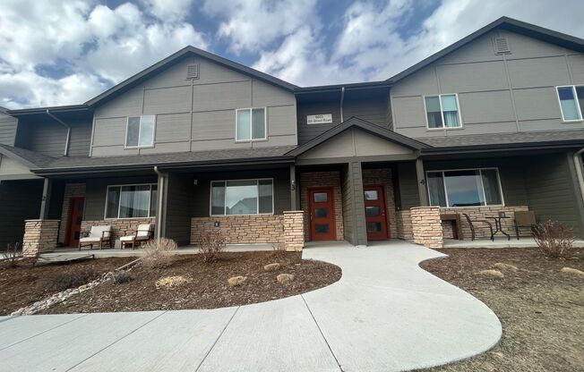 Beautiful Newer Build Townhome in Greeley