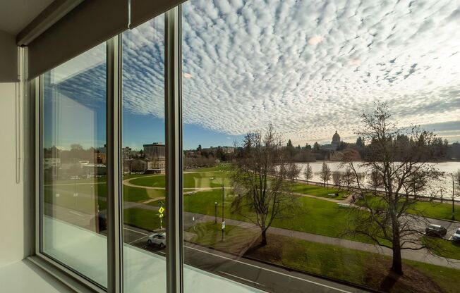 Studio, 1 bath, 346 sqft, $1,595, Unit 410-511