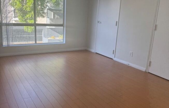 1 bed, 1 bath, 750 sqft, $2,095, Unit 201