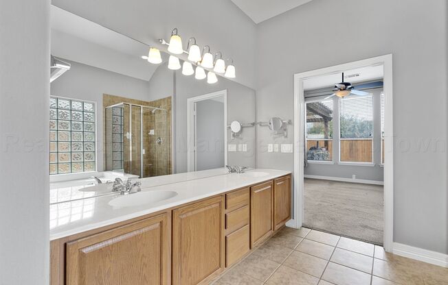 Stunning 1 story home in sought-after Mira Lagos
