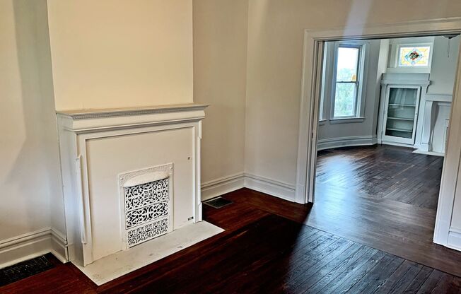 Huge fully renovated 4 bedroom/2.5 bath! MUST SEE INSIDE!