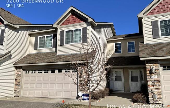 5266 GREENWOOD DR