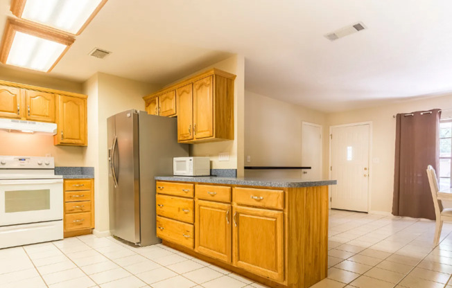 3/2 Home in Northwood Ready for Move-In!