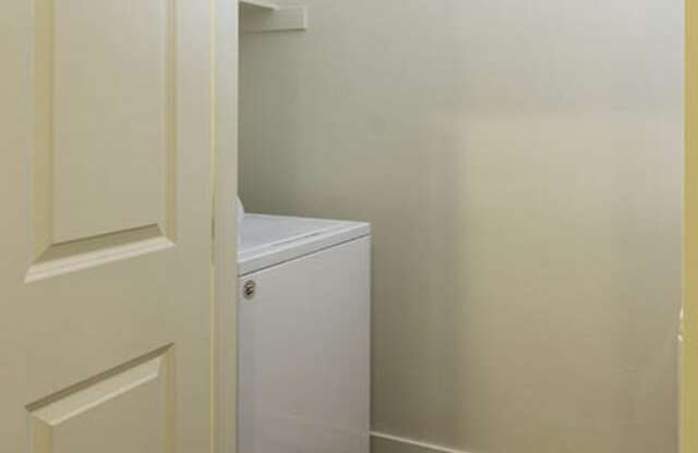 Washer And Dryer In Unit at Four Seasons Apartments & Townhomes, North Logan, 84341