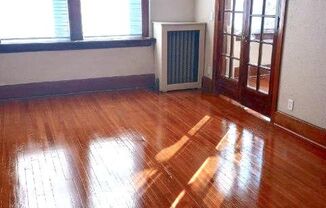 1 bed, 1 bath, 650 sqft, $810, Unit 527-8