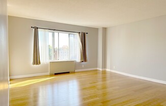 1 bed, 1.5 baths, 827 sqft, $2,900, Unit 306