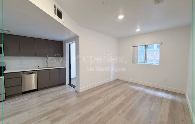 1 bed, 1 bath, 607 sqft, $2,350, Unit 602