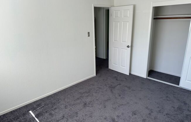 2 beds, 1 bath, $2,195, Unit 13