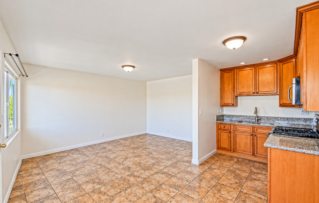 1 bed, 1 bath, 600 sqft, $2,295, Unit 3703
