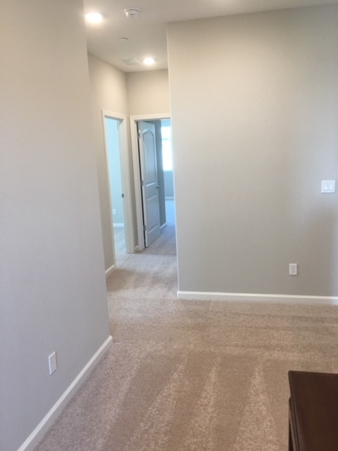 Natomas Crossing Nearly New Rental w/4 Bedrooms