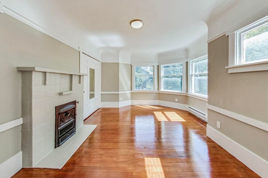 675 11th Street Unit 01
