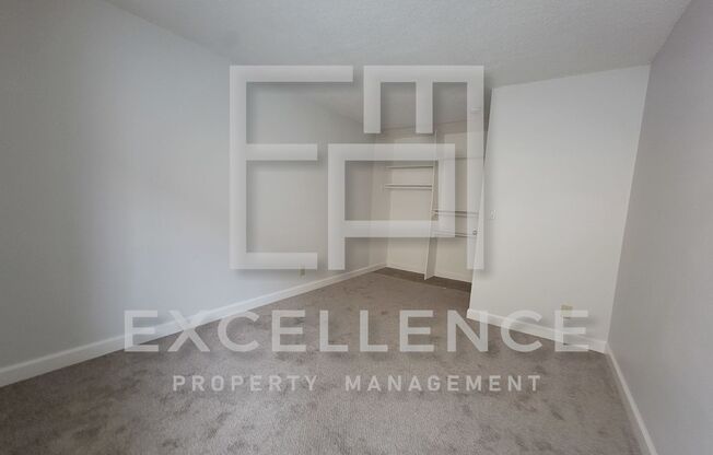 2/1 With Private Patio, AC, Updated Kitchen, Community Laundry & Pool - Across From Central Park