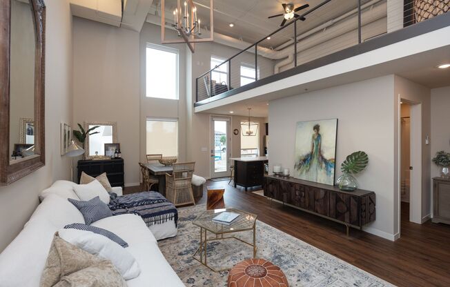 1 bed, 1 bath, 1,232 sqft, $2,695, Unit 113