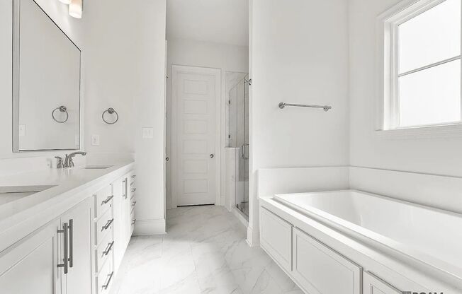 3 Bedroom Home in Rouzan |Community Pool