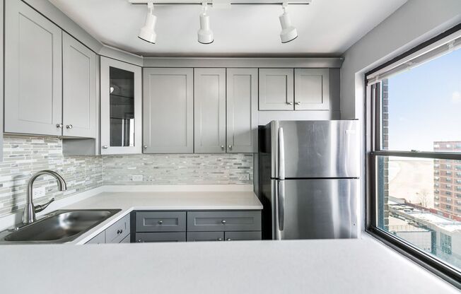 1 bed, 1 bath, 595 sqft, $2,200, Unit 1204