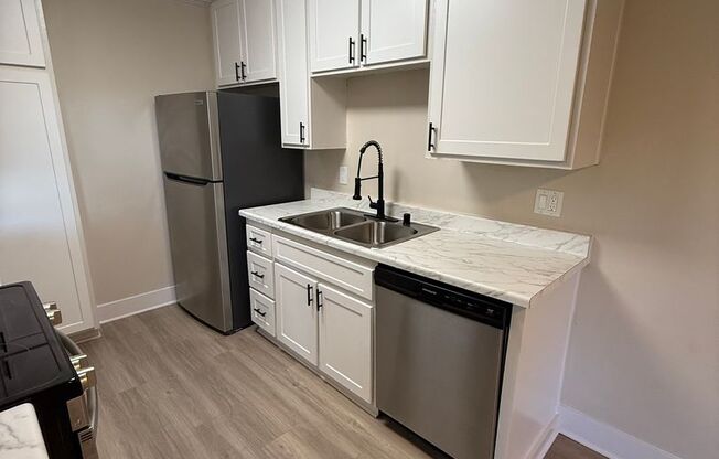 2 beds, 2 baths, 1,015 sqft, $2,695, Unit 138