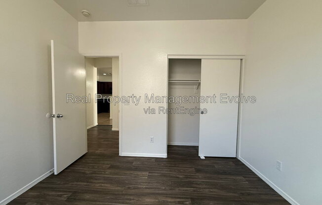 3 beds, 2 baths, 1,914 sqft, $1,975