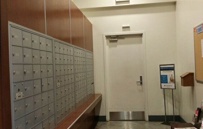 2 beds, 2 baths, 1,200 sqft, $3,650, Unit 1906