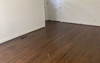 3 beds, 1 bath, $1,400