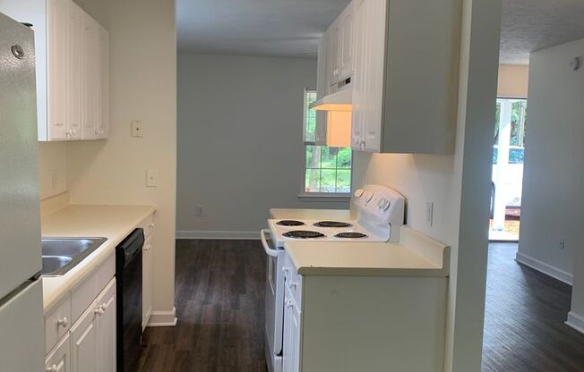 3 Bedroom 2 Bath House on Hillsdale Drive