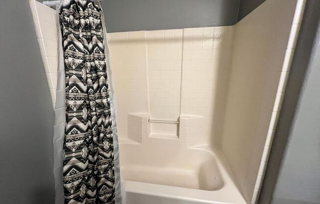 1 bed, 1 bath, $1,500, Unit # 2081