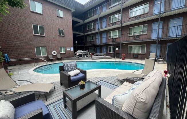 1 bed, 1 bath, 500 sqft, $1,295, Unit 411