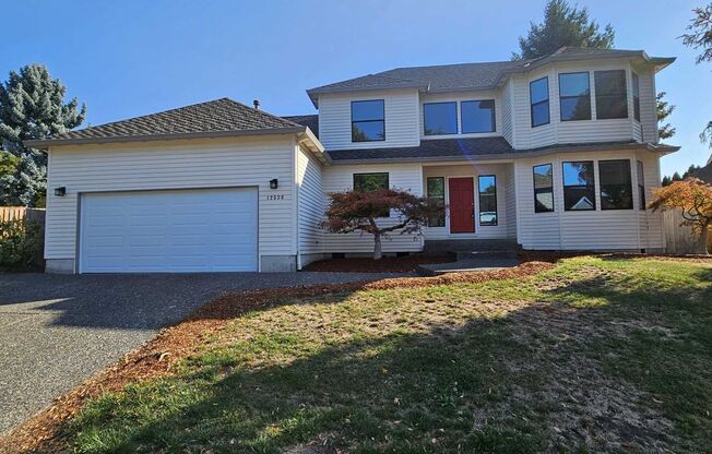 Spaceous newly remodeled 5 bedroom 3 bath house with large back yard and hard gazebo on backyard patio