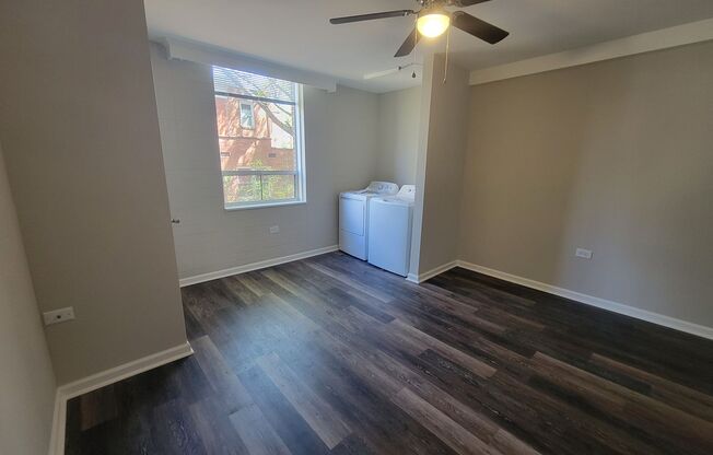 1 bed, 1 bath, 650 sqft, $1,400, Unit 408