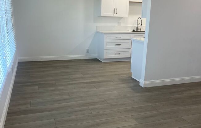 2 beds, 1 bath, 802 sqft, $2,595, Unit 6920-J