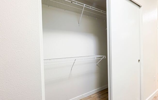 1 bed, 1 bath, 595 sqft, $1,850, Unit 102