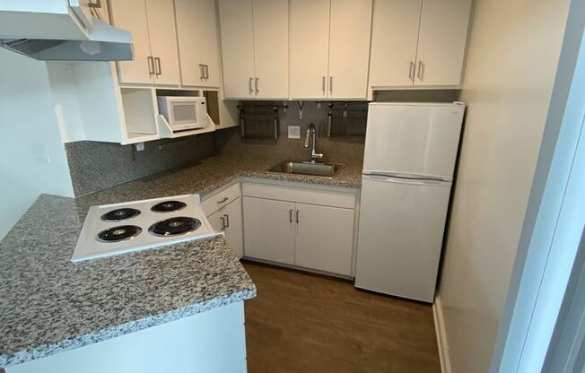 1 bed, 1 bath, 550 sqft, $2,175, Unit 145-06