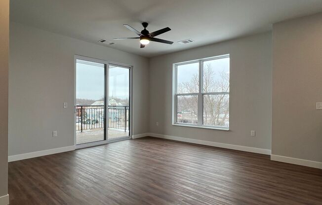 2 beds, 2 baths, 1,220 sqft, $2,650, Unit WR 305-200