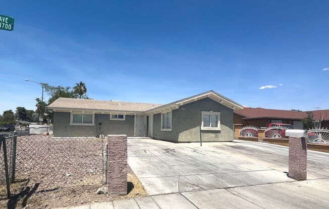 single story, 4 bed, 2 bath, RV parking, NO HOA