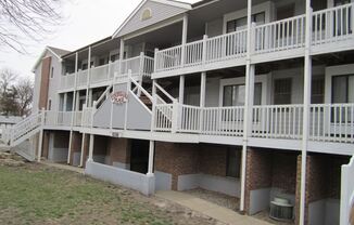 1136 Louisiana Street