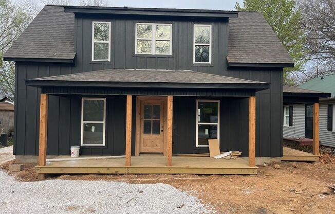 3bed/2ba New Home Minutes from Downtown Fayetteville