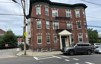 202 CHESTNUT