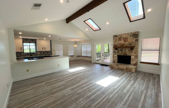 Gorgeous Round Rock Home - Come See TODAY!