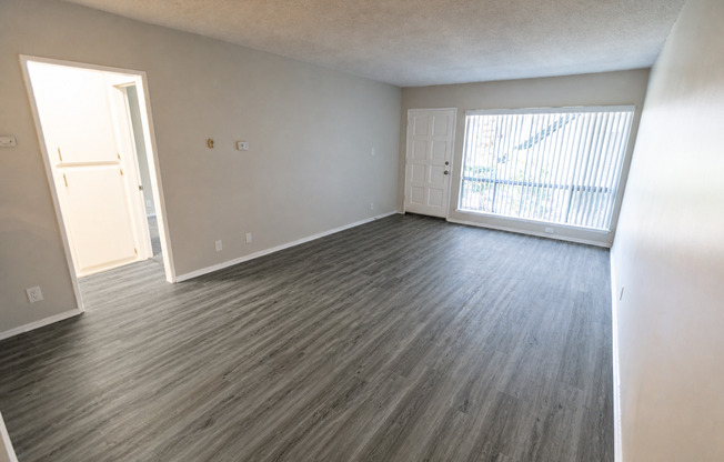 1 bed, 1 bath, 725 sqft, $1,748, Unit 209