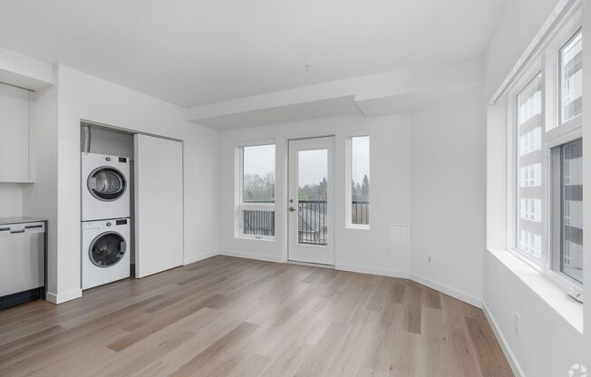 Studio, 1 bath, 460 sqft, $1,499, Unit Unit 510