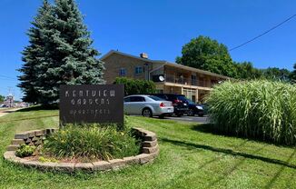 511-515 Knapp/ 508-512 Woodridge NE