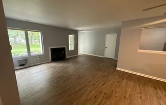 2 beds, 1 bath, $2,100