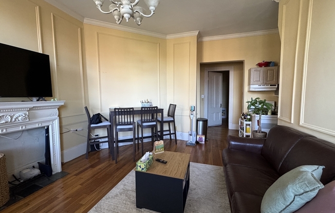 1 bed, 1 bath, 531 sqft, $3,250, Unit 4J