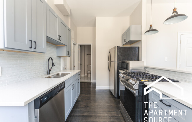 2031 W 23rd St 10