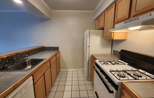 1 bed, 1 bath, 750 sqft, $1,100, Unit ABB-1-101