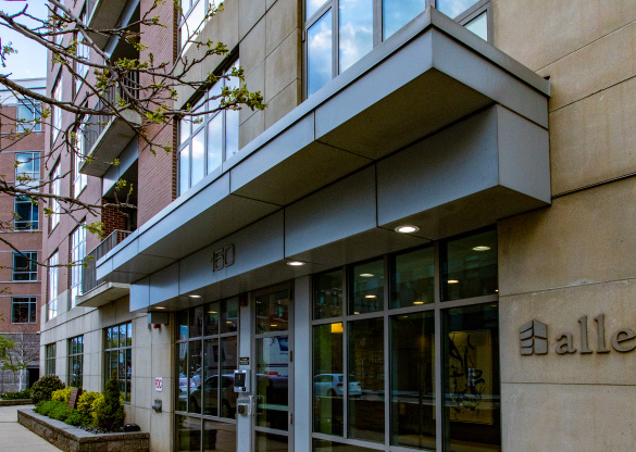 1 bed, 1 bath, 1,100 sqft, $4,200, Unit 307